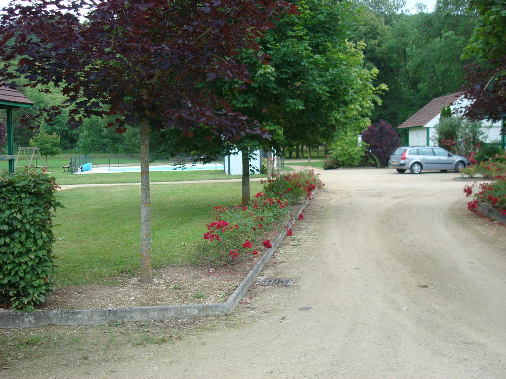 Village-Chalets Le Ru Du Pre Deux Rivieres Szoba fotó