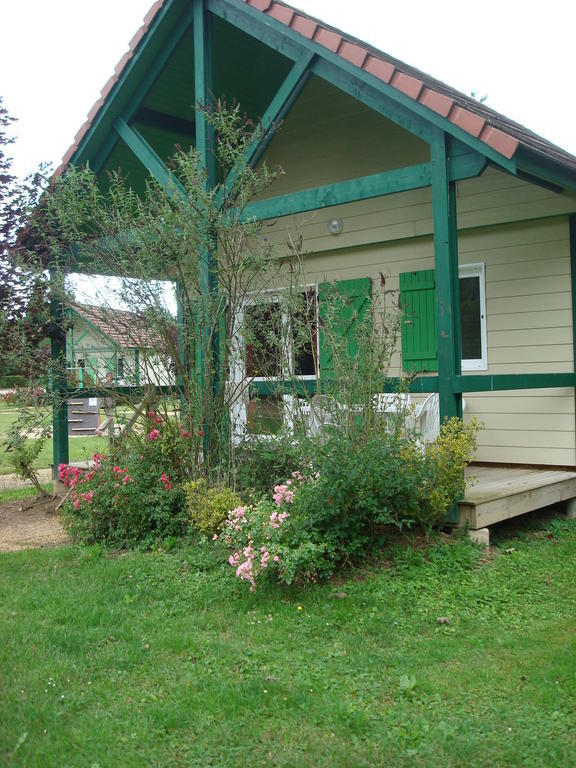 Village-Chalets Le Ru Du Pre Deux Rivieres Szoba fotó