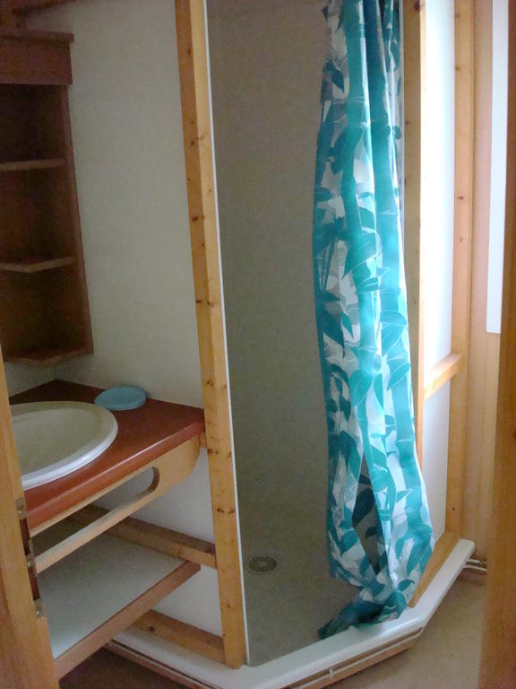 Village-Chalets Le Ru Du Pre Deux Rivieres Szoba fotó