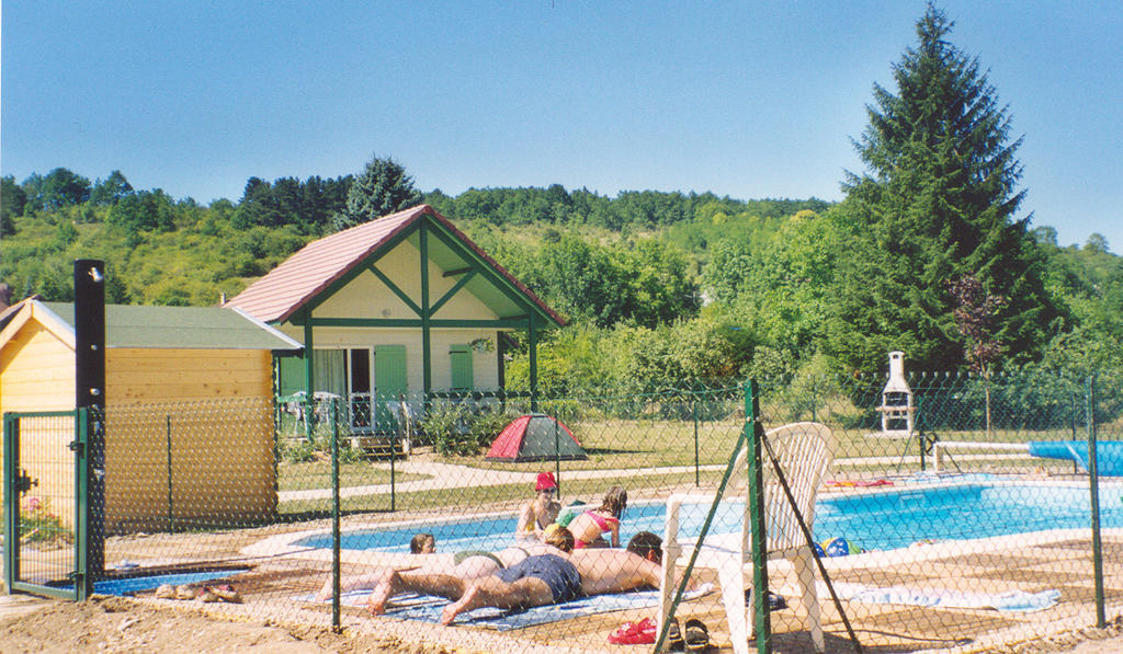 Village-Chalets Le Ru Du Pre Deux Rivieres Kültér fotó