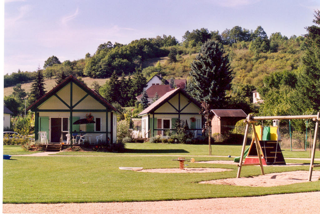 Village-Chalets Le Ru Du Pre Deux Rivieres Kültér fotó